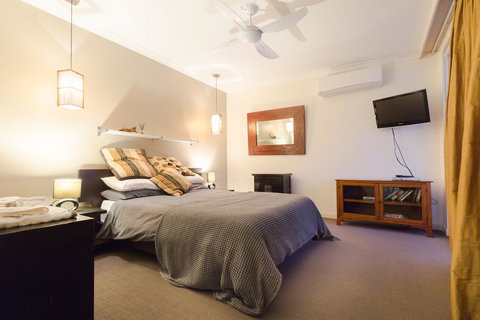 SoHo Penthouse - Swimm 2