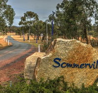 Sommerville Valley Tourist Park  Resort - Renee