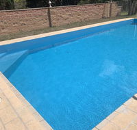Spacious Clean  Relaxing Country escape perfect for large groups and families - Petrol Stations