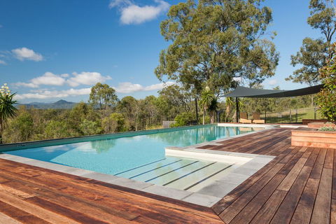 Spicers Hidden Vale - Internet Find 1