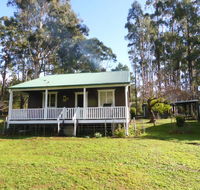 Splendid Wren Cottage - Internet Find