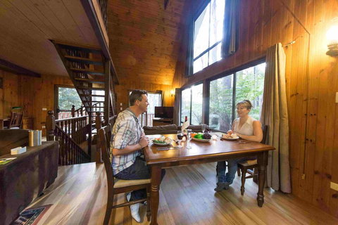Springbrook Mountain Chalets - Renee 2