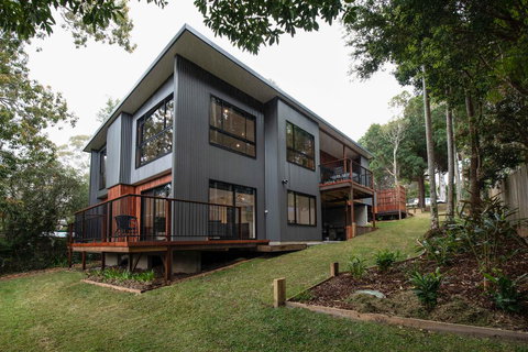 Springbrook25 Whole House - Renee 0