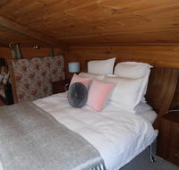 Springmead Rustic Cabin - Renee