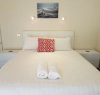 Springtide Studio Apartments - Internet Find
