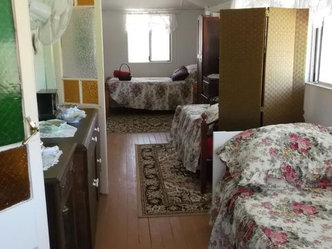 Staple House Bed And Breakfast - Renee 3