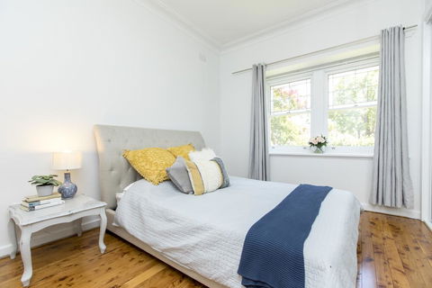 Stay At Meurant Wagga - Internet Find 0