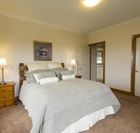Stay Bathurst - Internet Find