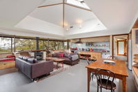 Business in Wentworth Falls NSW Swimm Swimm