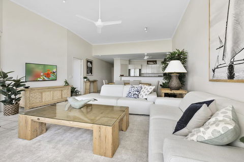 Sunshine Beach Penthouse With Beach Views - Unit 9/21 Park Crescent, Sunshine Beach - Internet Find 1