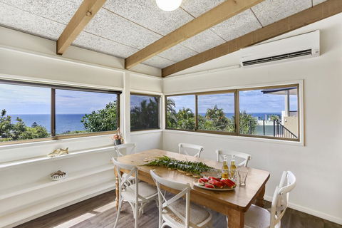 Sunshine Beach Shack - Petrol Stations 2