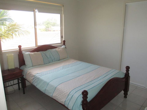 Superb Location - Hervey Bay - Swimm 2