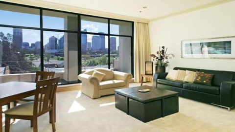 Superior Apartment With Views - Renee 0