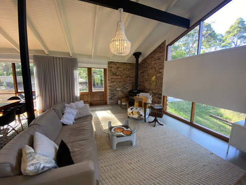 Surf Beach Holiday - Qld Realsetate 3