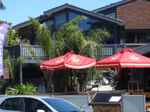 Surf City Motel - Qld Realsetate 1