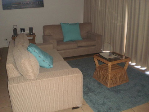 Surf Club Apartments - Qld Realsetate 2