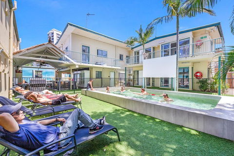 Surf Inn - Petrol Stations 0