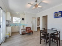 Business in The Entrance NSW Qld Realsetate Qld Realsetate