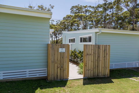 Surfside Cudmirrah Beach - Renee 3