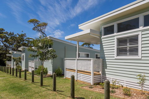 Surfside Cudmirrah Beach - Renee 2