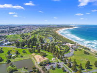 Business in Warrnambool VIC Renee Renee
