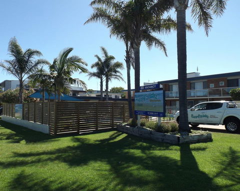 Surfside Merimbula Holiday Apartments - Renee 1