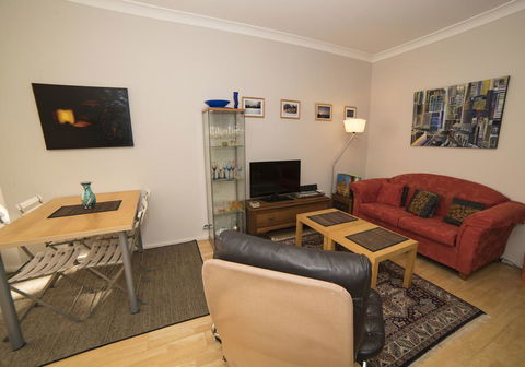Surry Hills Foster St - Renee 2