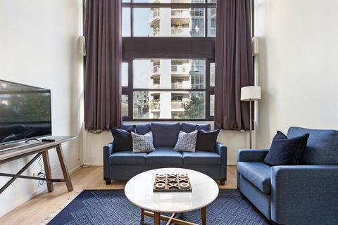 Surry Hills Modern One Bedroom Apartment (310GOUL) - Renee 2