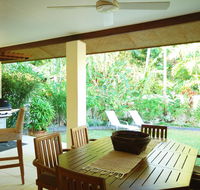 Surya Beachfront Villa No.1 - Renee