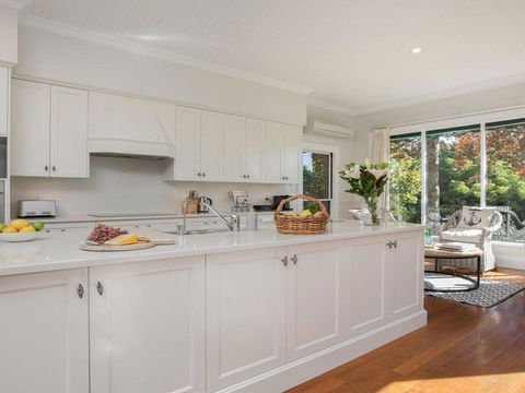 Sutton Downs - Renovated Country Home On 100 Acres - Qld Realsetate 2
