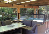 Business in Daylesford VIC Renee Renee