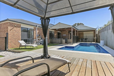 SWEETLANDS SANCTUARY - MT MARTHA - Qld Realsetate 1