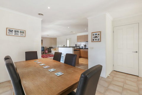 SWEETLANDS SANCTUARY - MT MARTHA - Qld Realsetate 2