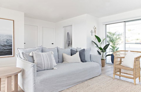 Swell Kiama - Renee 0