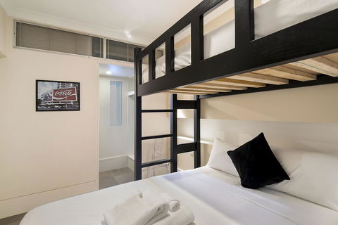 Sydney Boutique Hotel - Renee 1