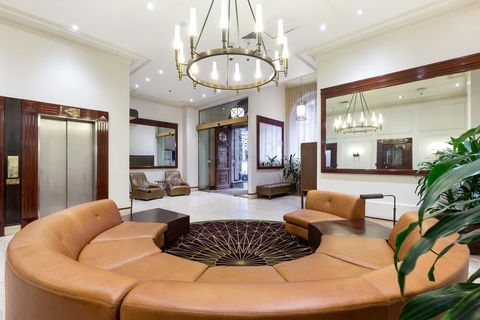 Sydney CBD Studio Apartment 503BRG - Renee 0