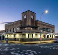 Sydney Junction Hotel - Swimm