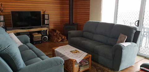Taits Place Vineyard B & B - Swimm 2