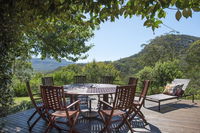 Business in Kangaroo Valley NSW Renee Renee