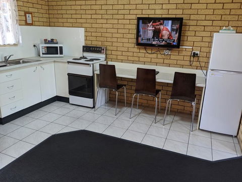 Tallarook Motor Inn - Renee 2