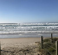 Tallow Beach Motel - Renee