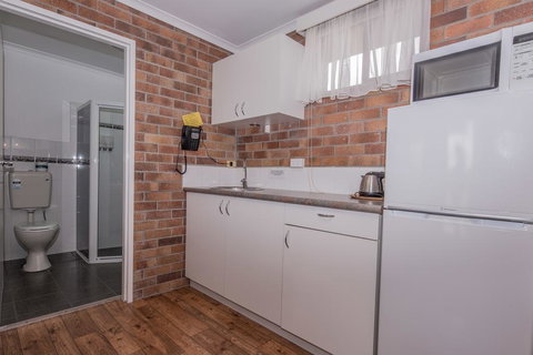 Tally Ho Motor Inn - Qld Realsetate 2