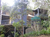 Business in Wongawallan QLD Renee Renee
