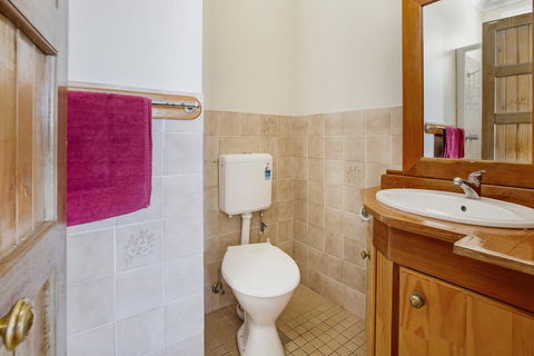 Tamworth Lodge Motel - Internet Find 3