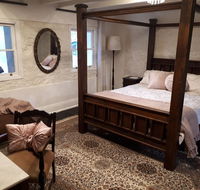 Tanilba House - Internet Find