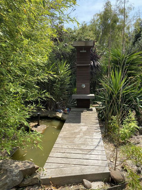 Tarakan Escape Sorrento - Swimm 1