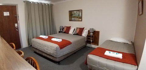 Taree Country Motel - Internet Find 1