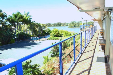 Taree Motor Inn - Petrol Stations 0