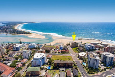 Tasman Towers - Unit 13 - Internet Find 1