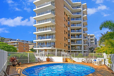 Tasman Towers 12 3 Munster Street - Swimm 2